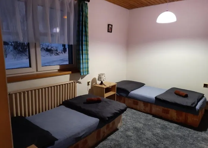 Aneta Apartamento *